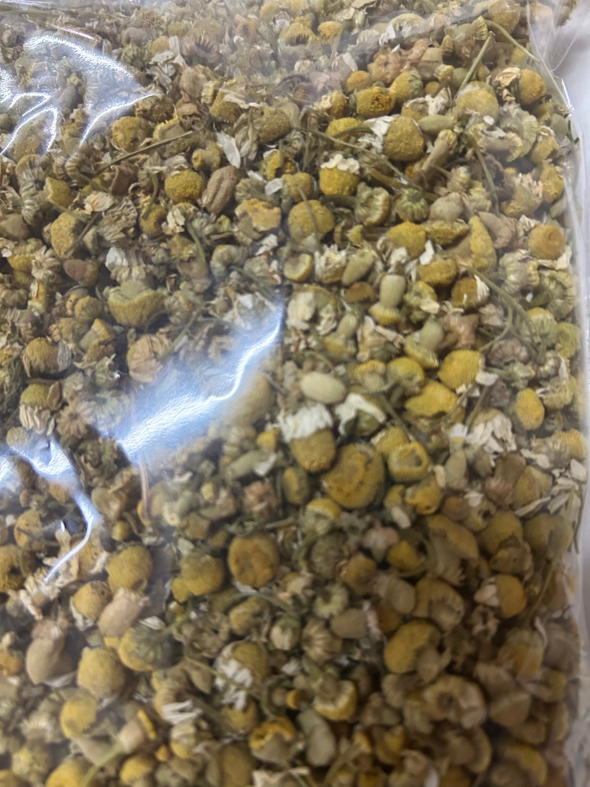 Chamomile Flowers : Dried - Matricaria chamomilla Image